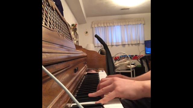 Playing the ussr anthem except there’s a surprise at the end смотреть онлайн