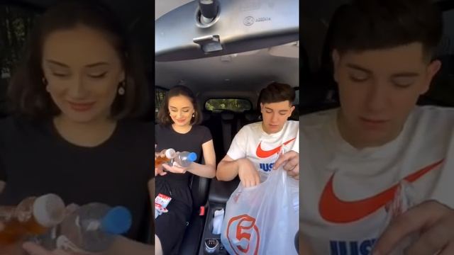 Отправила парня за одним киндером???и вот что он принес смотреть онлайн