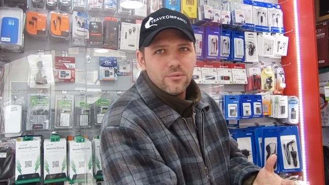 Сотрудники местной Евросети тоже болеют за Майдан. 25.02.2013 смотреть онлайн