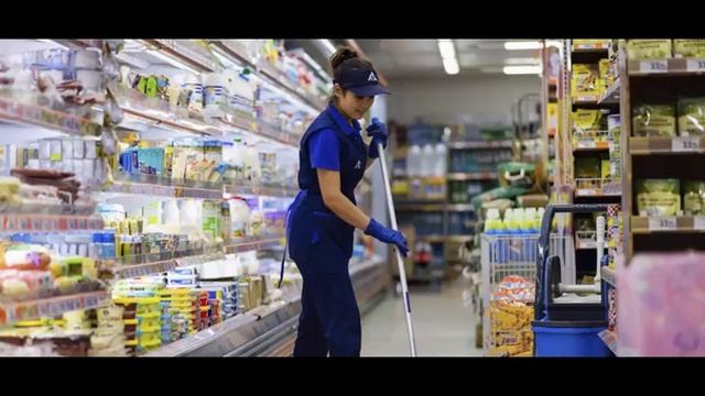 Работа уборщицей в Магните( я бы за эти деньги из дома даже не вышел). Сменилось 10 уборщиц за год смотреть онлайн