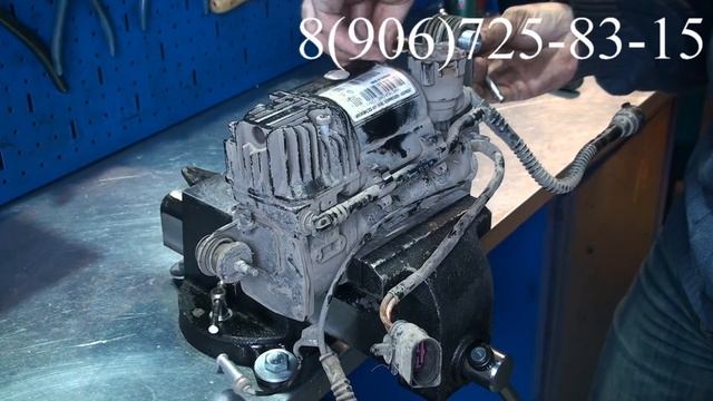 Снятие и ремонт компрессора пневмоподвески Volkswagen Touareg и Porsche Cayenne смотреть онлайн