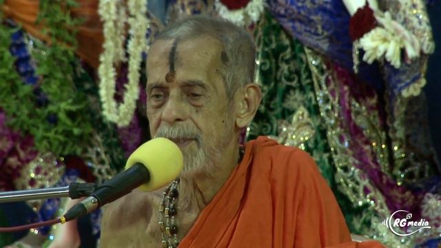 Sri Vishwesh Tirth Swami glorifies Srila Prabhupada смотреть онлайн