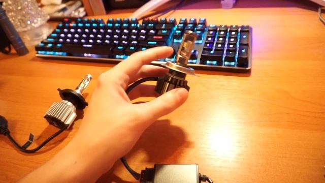 Светодиодные лампы H4 LED CNSunnylight и C6 c Aliexpress (Долговечность) смотреть онлайн