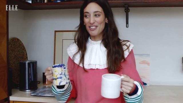 Laura Jackson Walks Us Through Her London Home | My Style My Space | ELLE UK смотреть онлайн