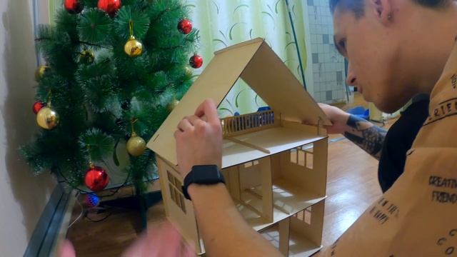 СОБИРАЕМ ДЕРЕВЯННЫЙ КУКОЛЬНЫЙ ДОМИК/ СБОРКА И ОБЗОР КУКОЛЬНОГО ДОМИКА ИЗ ФАНЕРЫ смотреть онлайн
