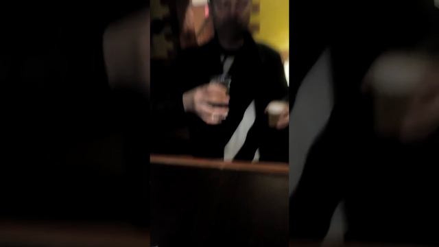 Менты бухают жестко!!! 200 грамм залпом ради 0'5 смотреть онлайн