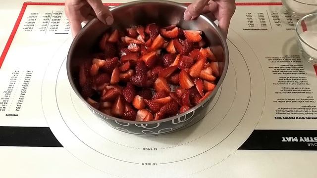 Начинки которые не текут при выпечке / Sweet pie fillings смотреть онлайн
