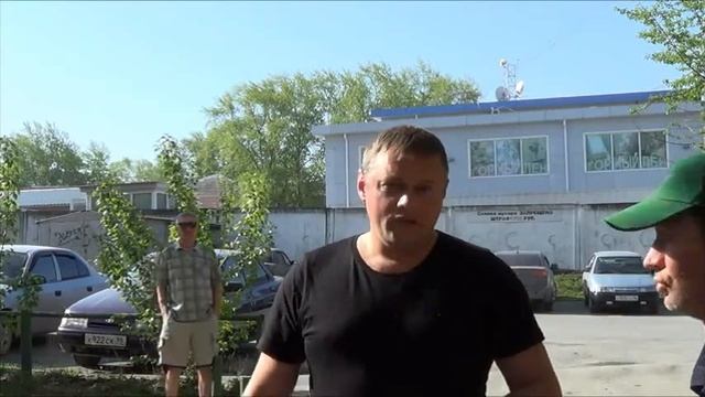 15 мая 2014 года прошёл рейд по контролю за уборкой придомовой и дворовой территории смотреть онлайн