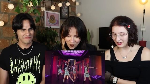 aespa 에스파 'Girls' (Reaction) | Três de Outubro смотреть онлайн
