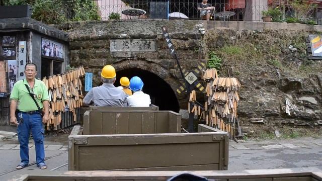 HOUTONG CAT VILLAGE | Taiwan Travel Diary смотреть онлайн