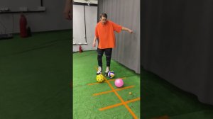 Футболисты