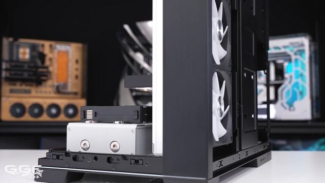 Another O11???? LIAN LI EVO RGB Review ft LCD Fans смотреть онлайн