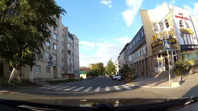 По улицам Вольска. От Грозди на ул.Талалихина до Пятёрочки на Северном. 18 мая 2019 г., вечер смотреть онлайн