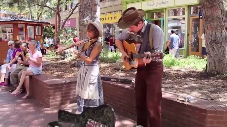 АМЕРИКАНСКИЕ УЛИЧНЫЕ МУЗЫКАНТЫ ► Колорадо смотреть онлайн