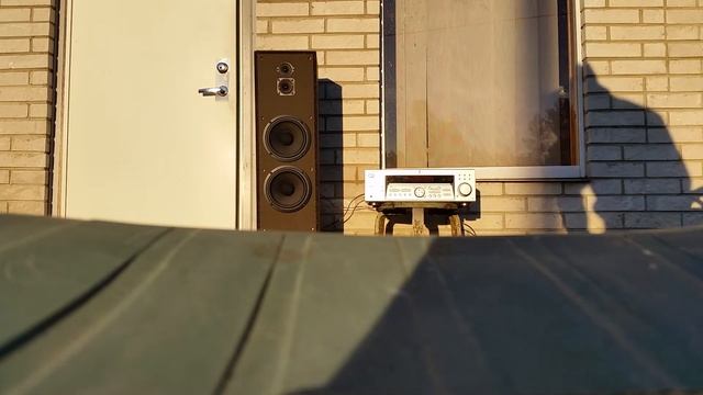На улице колонка Sony SS-E357V и ресивер Sony STR-DE585 – любительский обзор от Макса смотреть онлайн