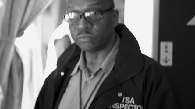 TSA On the Job: Transportation Security Aviation Inspector at JFK смотреть онлайн