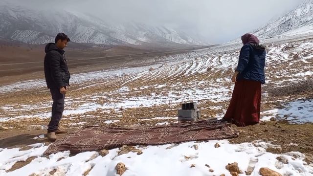 Pregnancy And Problems: The Life Challenges Of Parisa And Sajjad On A Cold Snowy Day
