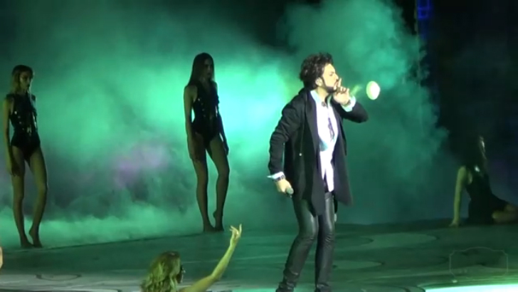 Филипп Киркоров. Шоу "Я". Москва. Кремль 27.04.2017. №4 смотреть онлайн