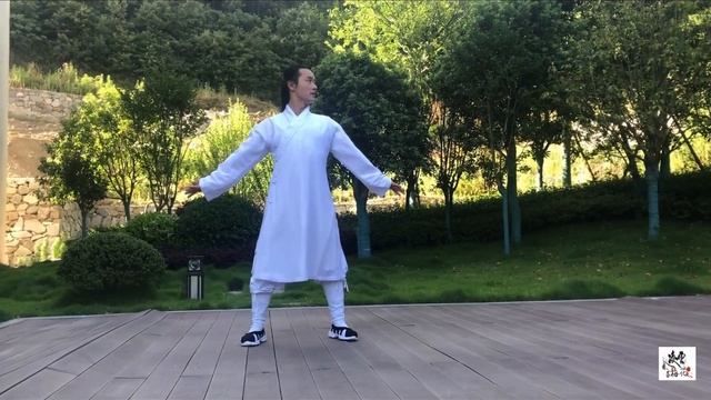 8 кусков парчи