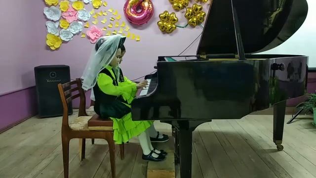 Фортепианный ансамбль "Тамчылар" - в составе Газизуллиной И. и Шайхутдиновой С. "Каз канаты". смотреть онлайн