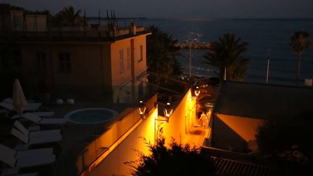 Cannes. Evening..mp4 смотреть онлайн