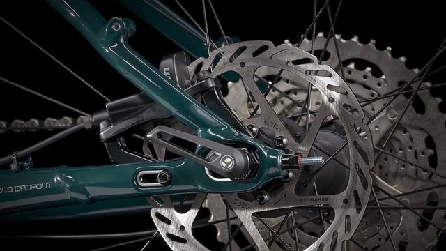 2021 Trek Farley 5 Vs. 2020 Giant Yukon 2 Vs. 2020 Specialized Fatboy смотреть онлайн