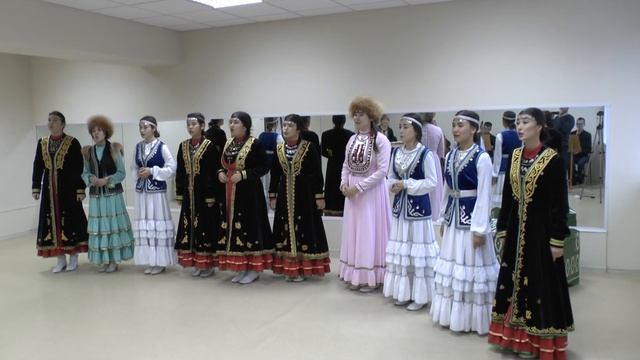 Открытый урок по ансамблевому пению - Фрагмент свадебного обряда "Йыртыш". смотреть онлайн