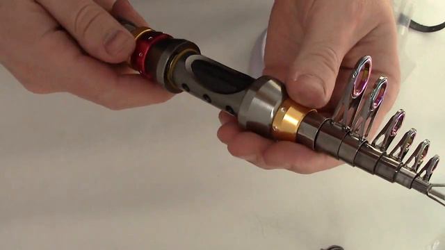 Телескопический Карбоновый спиннинг с регулируемой ручкой.