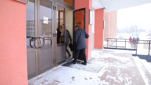 В администрации разъяснили, как у дома организовать парковочное место для инвалида смотреть онлайн