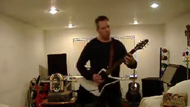 Alan Ivey With New Gibson Explorer 2012 Playing Quick Sample of Metallica's Sanitarium смотреть онлайн