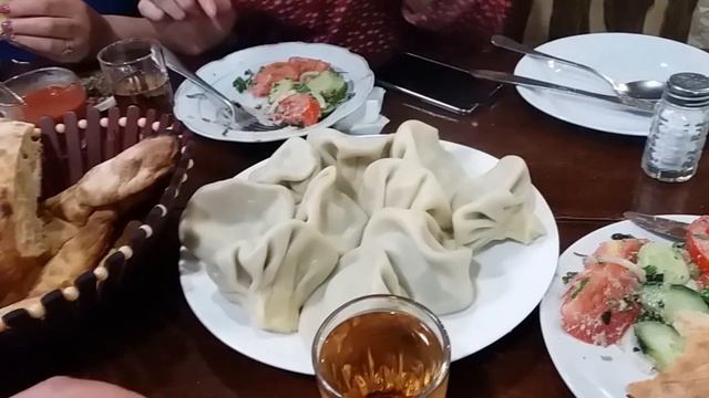 «Вельяминов», Велиаминов - кафе, хинкальная в Тбилиси, где вкусно и недорого поесть в Грузии თბილის смотреть онлайн