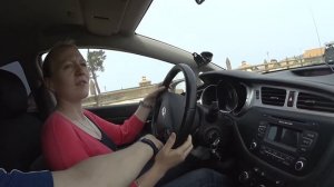 Урок вождения для начинающих / Учу девушку водить машину на автомате с нуля