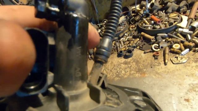 Замена главного цилиндра сцепления шкода Октавия2(Skoda Oktavia A5)