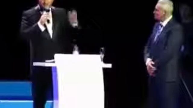 Кора муравьиного дерева с одуванчиком смотреть онлайн