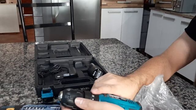 PARAFUSADEIRA E FURADEIRA PHILCO FORCE PPF03M смотреть онлайн
