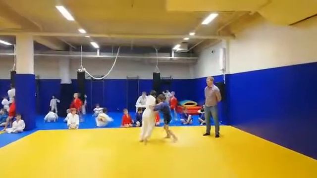 Данила тяжёлая схватка смотреть онлайн