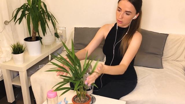 ASMR FLOWERS. АСМР КРАСИВАЯ ДЕВУШКА УХАЖИВАЕТ ЗА ЦВЕТАМИ. 아름다운 여자 смотреть онлайн