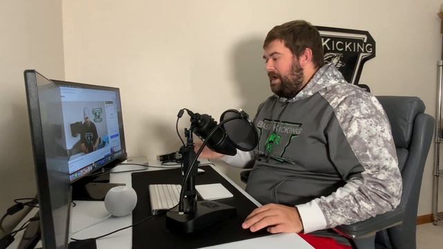 Can the Apple HomePod mini be a Desktop Speaker?! смотреть онлайн