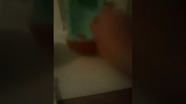 Я вернулась простите что так давно не было видео я решила снять видео про лол я думаю что это непло смотреть онлайн