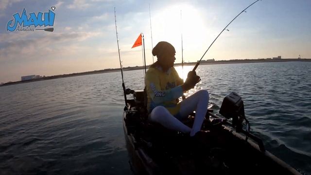Dubai Kayak Fishing, What Fish Was That??? смотреть онлайн