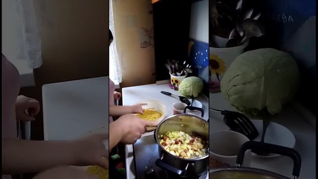 Шеф повар София варила военную кашку ко Дню победе "Кулеш" смотреть онлайн