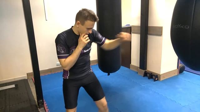 Как бить по груше? И не делать из неё тренажёр! смотреть онлайн