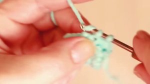 ►Вяжем ручки с пальчиками для куклы