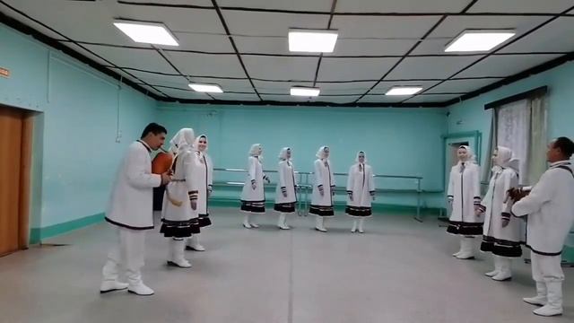 "ВЕСЕЛА КУМЫЛ" ансамбль - Шӱвыр, тӱмыр почеш куштымаш / Медведево район Пӱкшерме (Орешкино) смотреть онлайн