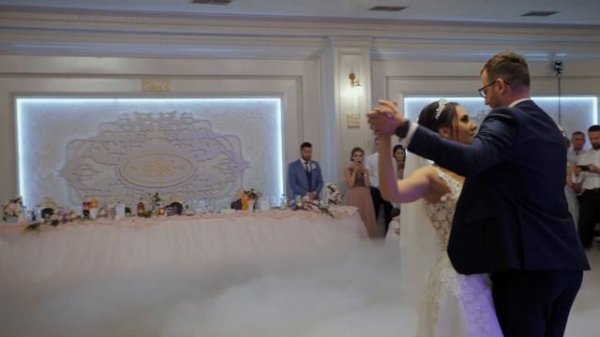 Dansul Mirilor/Wedding Dance | Ellie Goulding - Love Me Like You Do | Alina si Sebi