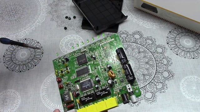 Разбираем маршрутизатор D-Link ADSL DSL 2540U. смотреть онлайн
