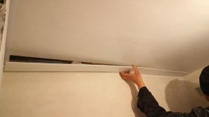 Монтаж последней панели ПВХ без приклеивания стартовой планки