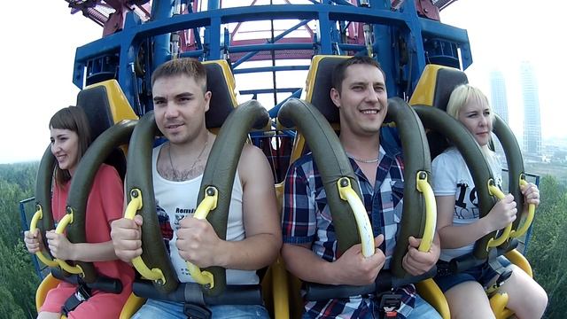 Аттракцион "Башня свободного падения" в г. Екатеринбурге смотреть онлайн