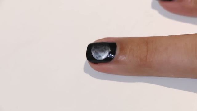 Moon Phase | Nail Art Tutorial смотреть онлайн