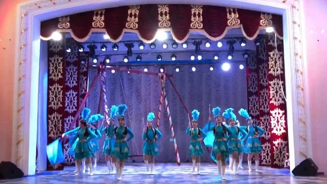 "Мажорет – шоу" ансамбль казахского танца «Әлия Гүлі» Звезды Будущего - 2022 смотреть онлайн